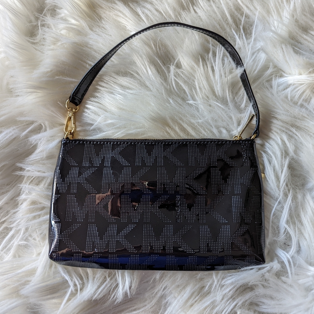 Michael Kors black patent wristlet purse - Picture 5 of 7
